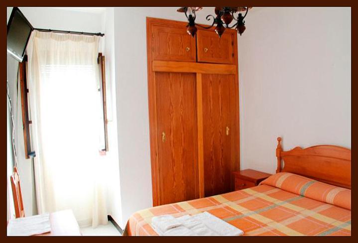 Hostal Torre De Guzman Conil De La Frontera Room photo